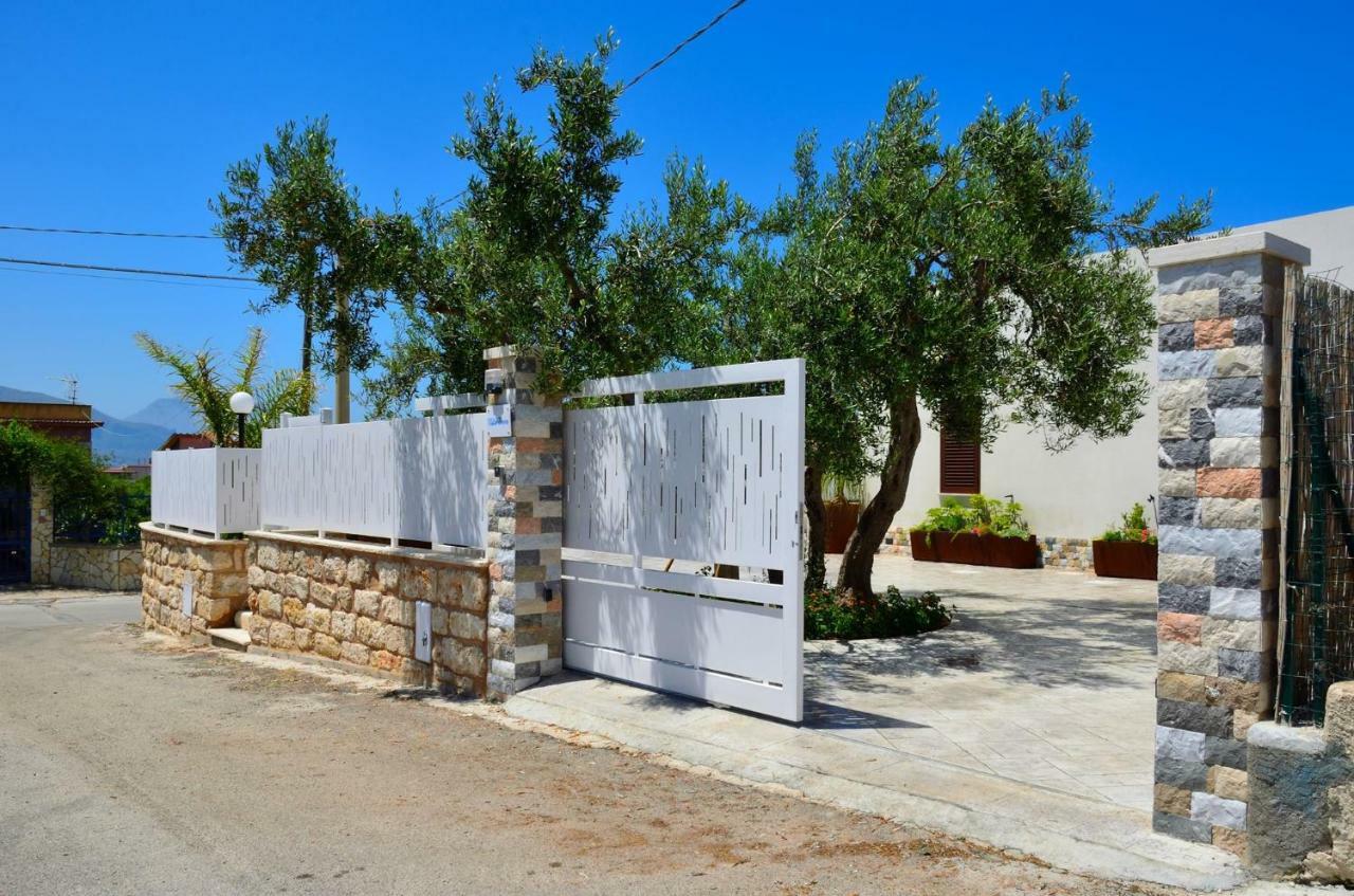 Villa Con Piscina Alcamo Marina 外观 照片